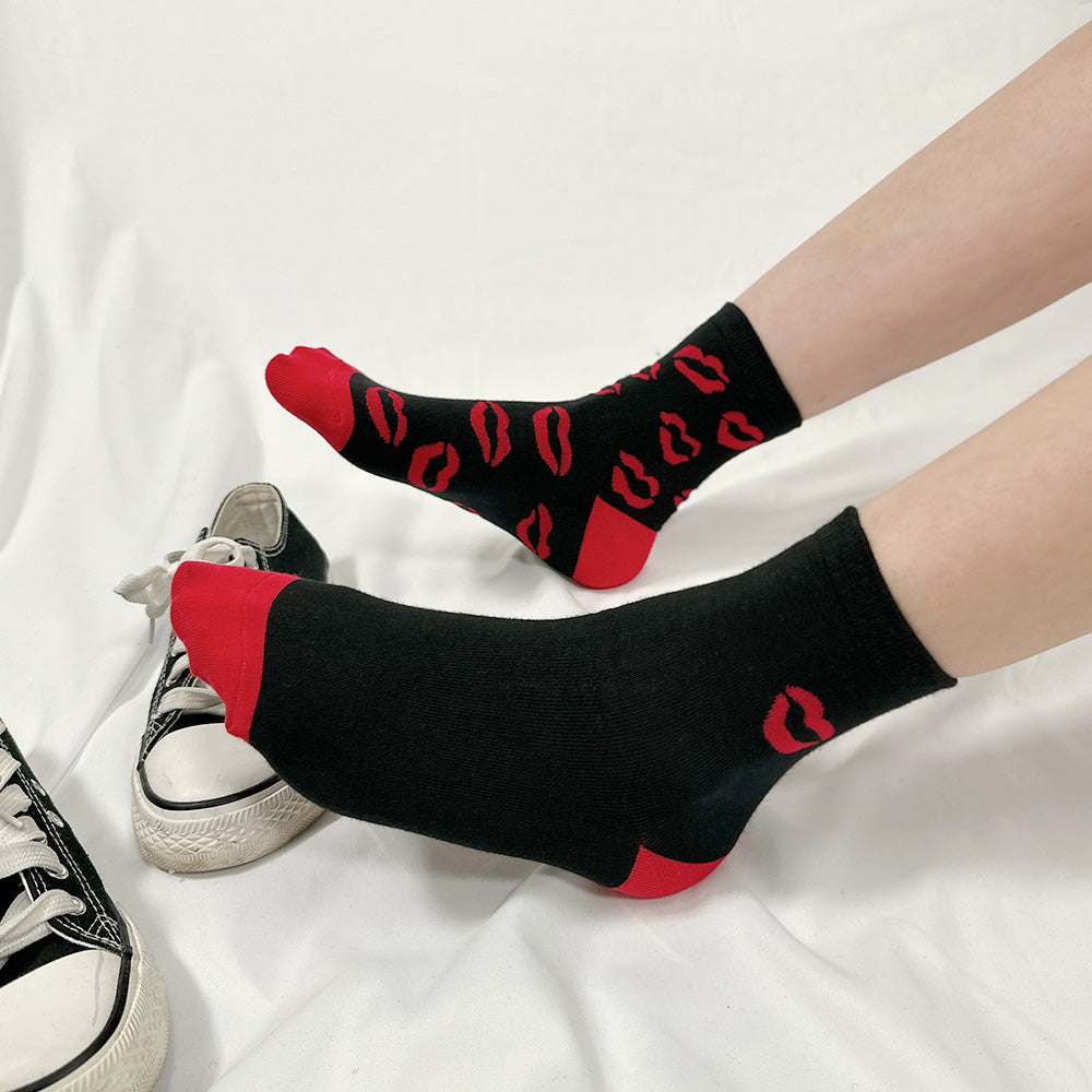 Women's Crew Kiss Mismatched AB Black Socks
