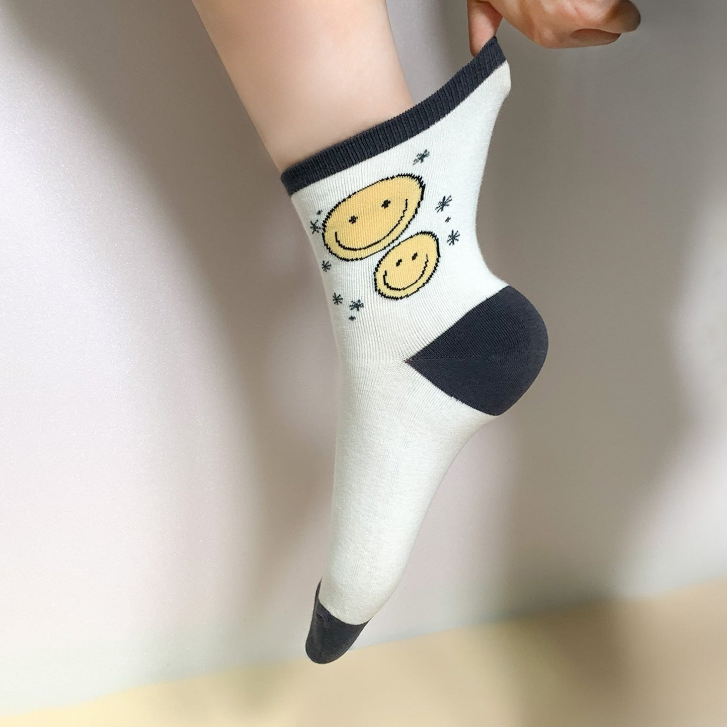 Women's Crew Sparkling Smile Mismatched AB Socks