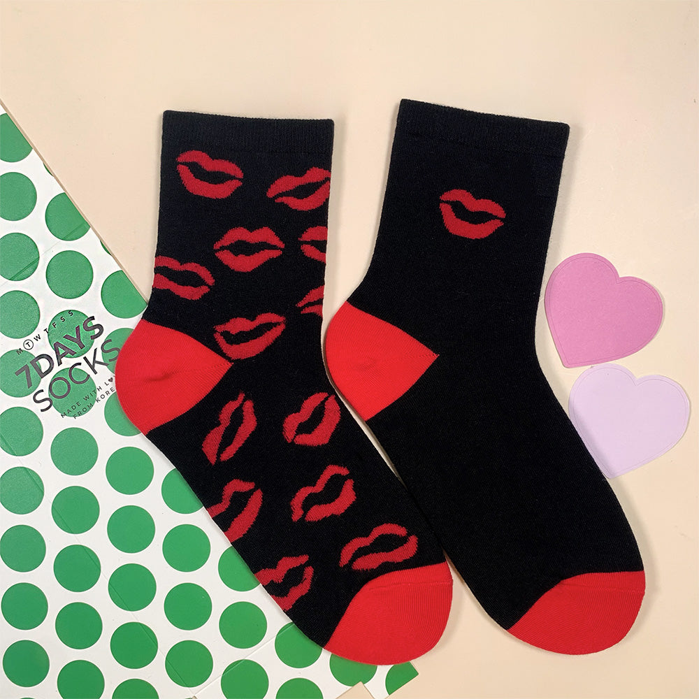 Women's Crew Kiss Mismatched AB Black Socks