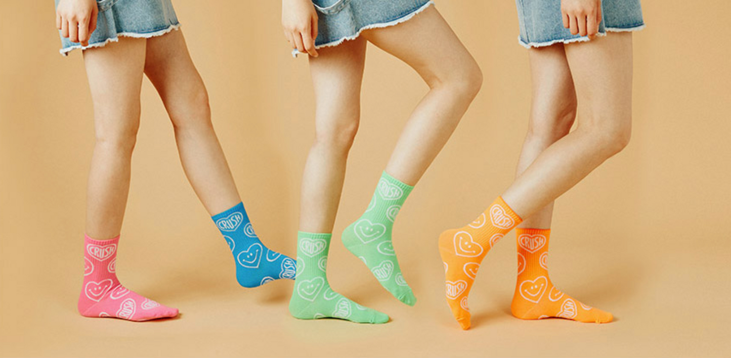 Women's Crew Neon Crush Smile Socks - 6 PK