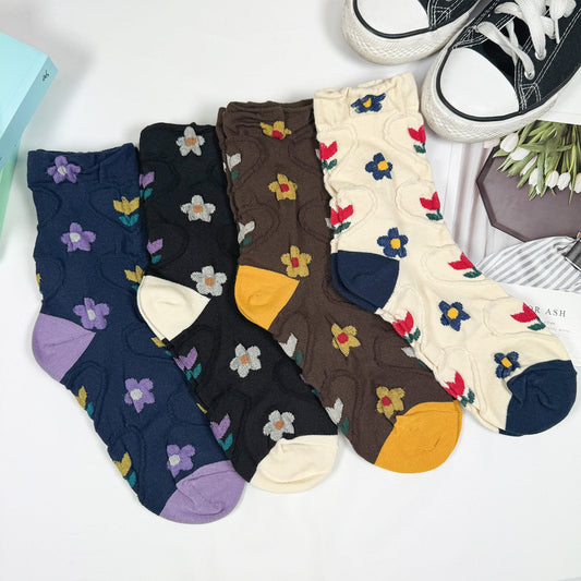 Women's Crew Heart Flower Deco Socks - 4 PK