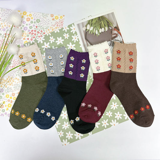 Women's Picot Flower Pattern Crew Socks - 5 PK