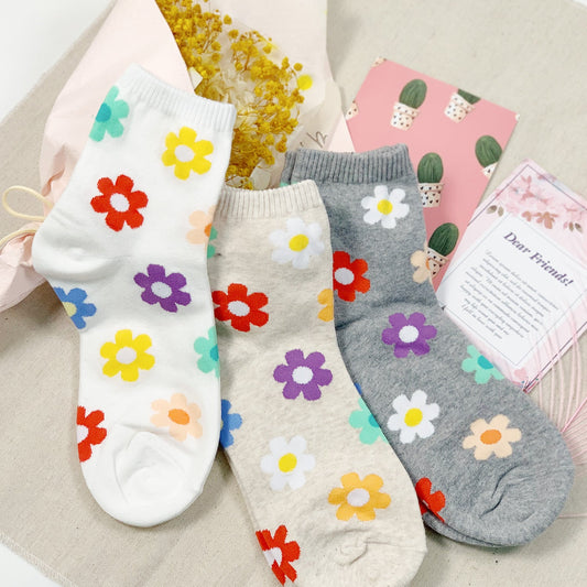 Women's Crew Spring Flowers Socks - 3 PK