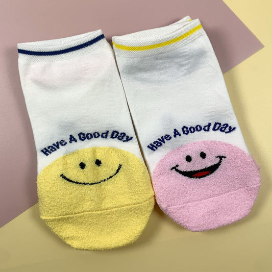 Women's Ankle Smile Socks - 2 PK